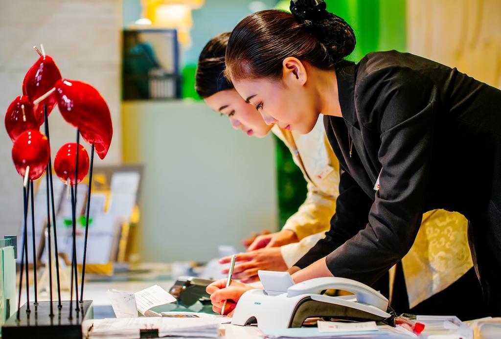 Weihai Haiyue Jianguo Hotel Esterno foto