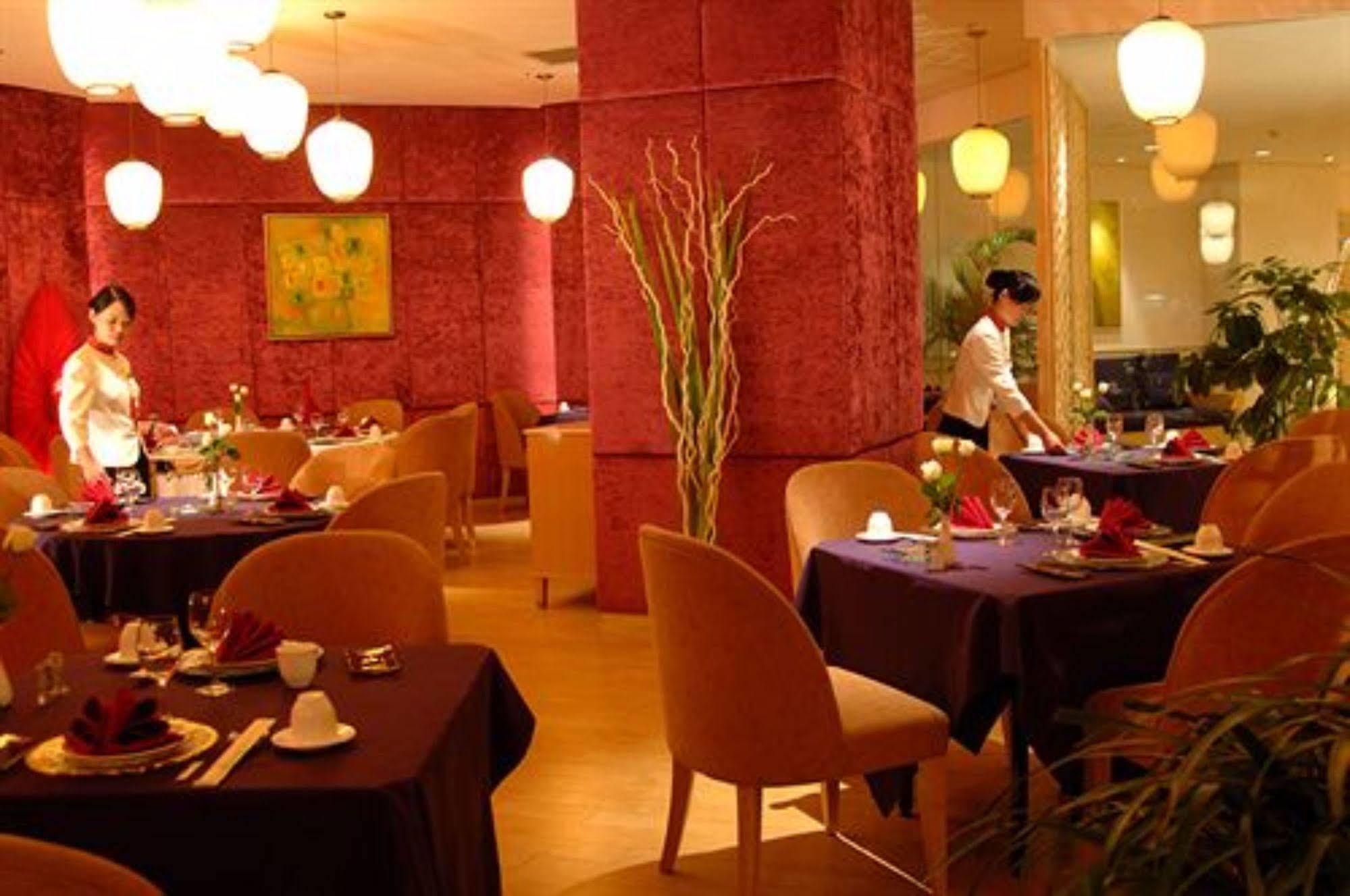 Weihai Haiyue Jianguo Hotel Esterno foto