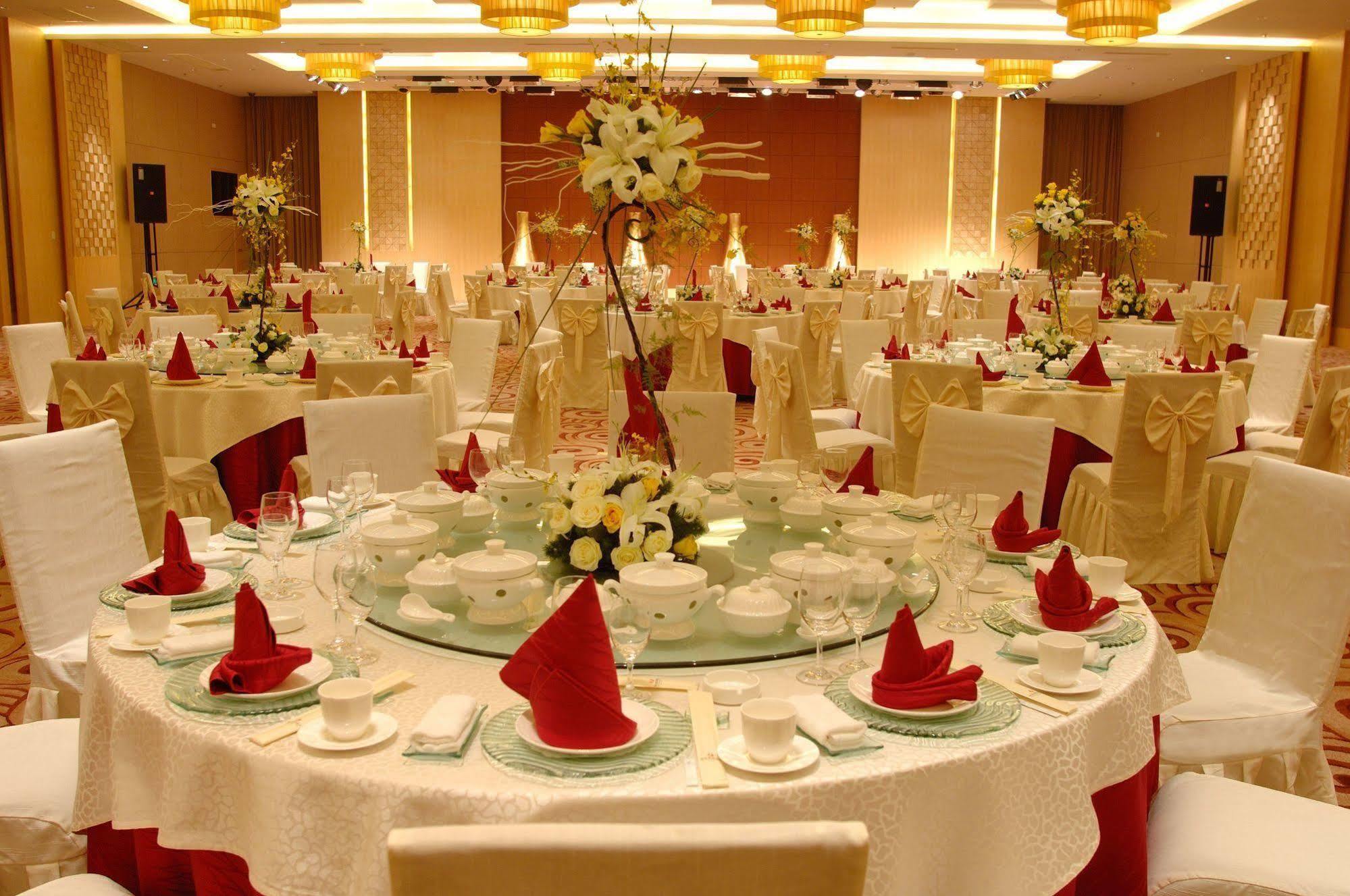 Weihai Haiyue Jianguo Hotel Esterno foto