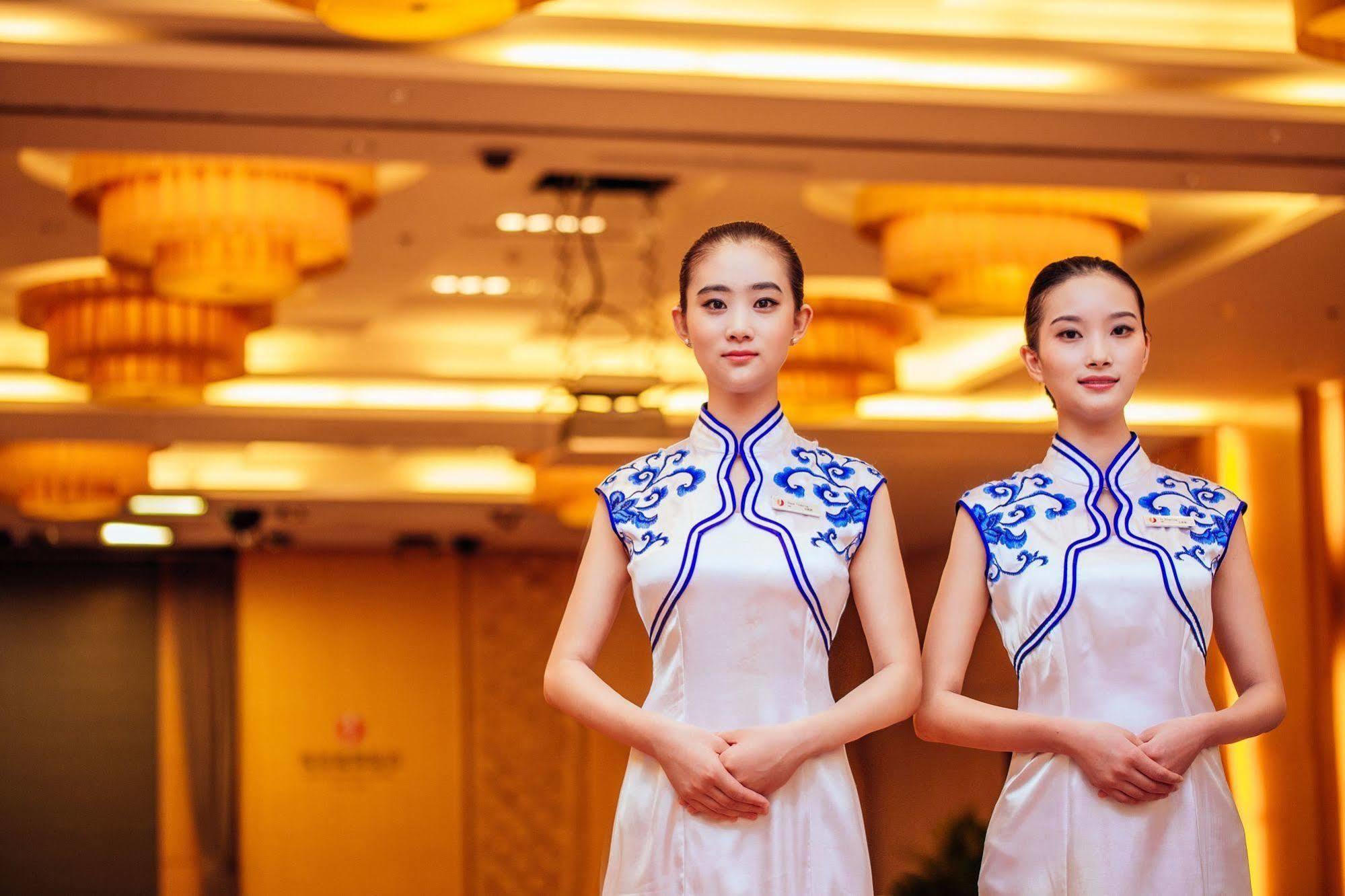Weihai Haiyue Jianguo Hotel Esterno foto